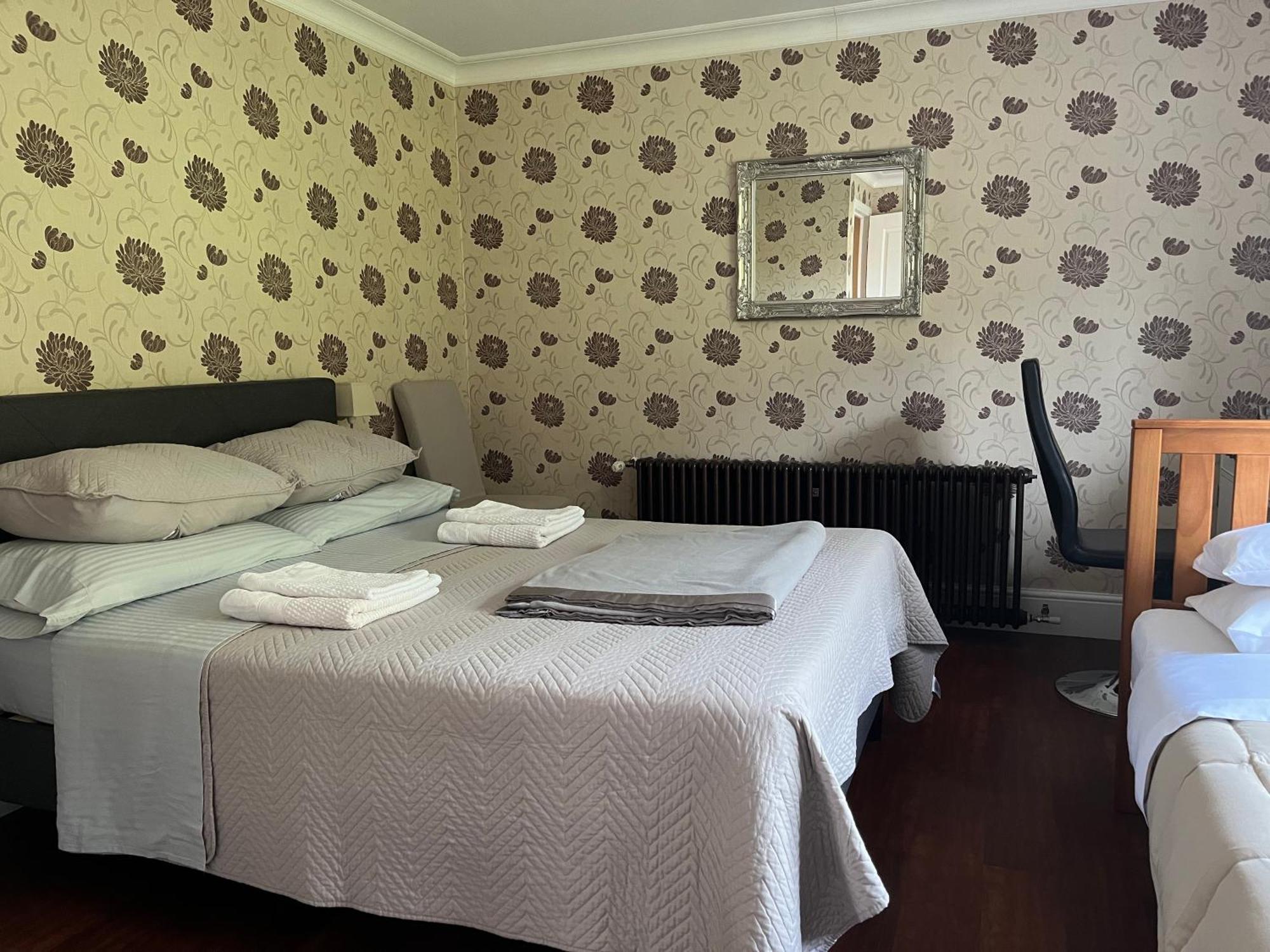 Bed and Breakfast Le Pontet Miramont-de-Guyenne Екстер'єр фото